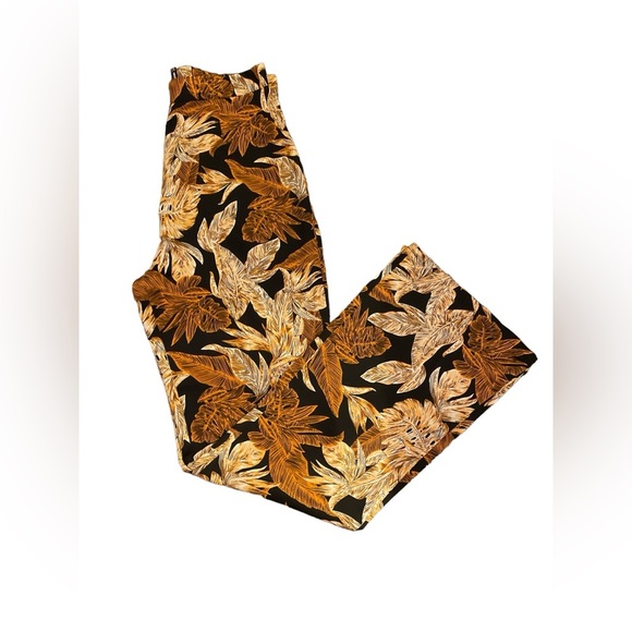 Black Palm Leaf Print Beach Flares size 6 - Picture 7 of 7